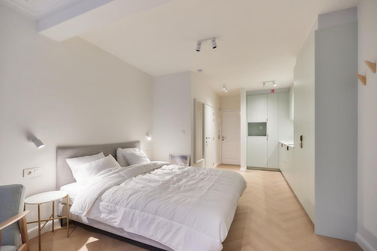 Studio By Juliz - Top Location At The Beach & In City Center! Ostende Extérieur photo